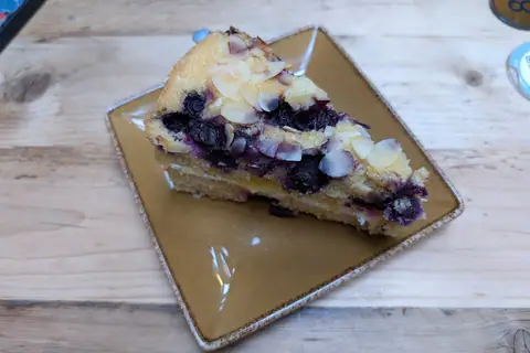 Mary Lou's Cakes and Bakes photo 1